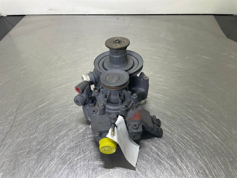 Deutz 04300291 - Coolant pump/Kühlmittelpumpe/Waterpomp - Motor for Bygg og anlegg: bilde 3 Deutz 04300291 - Coolant pump/Kühlmittelpumpe/Waterpomp - Motor for Bygg og anlegg: bilde 3