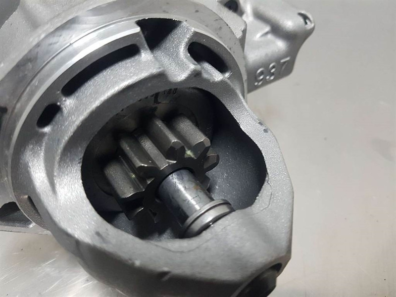 Deutz 1011/2011-12V 9T 2,8KW-Starter/Anlasser/Startmotor - Motor for Bygg og anlegg: bilde 4 Deutz 1011/2011-12V 9T 2,8KW-Starter/Anlasser/Startmotor - Motor for Bygg og anlegg: bilde 4