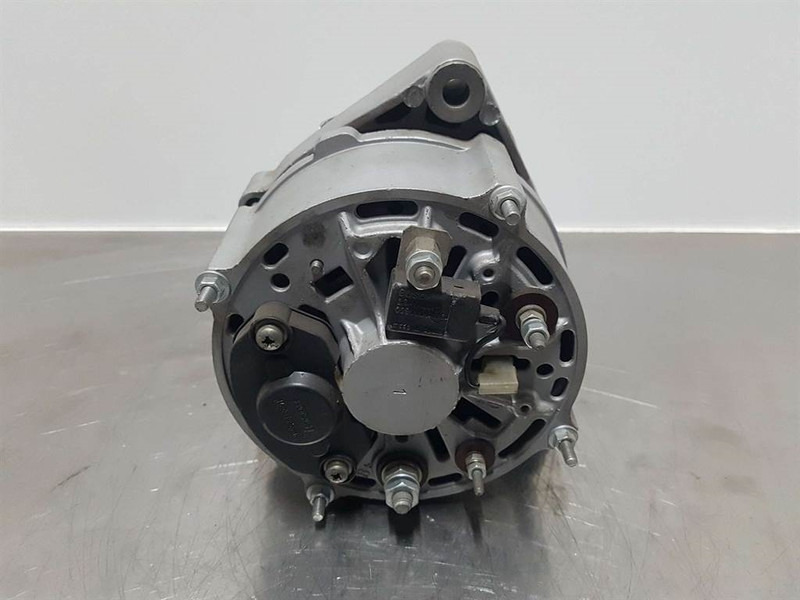 Deutz 913/1013-28V 55A-Alternator/Lichtmaschine/Dynamo - Motor for Bygg og anlegg: bilde 5 Deutz 913/1013-28V 55A-Alternator/Lichtmaschine/Dynamo - Motor for Bygg og anlegg: bilde 5