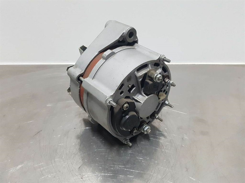 Deutz 913/1013-28V 55A-Alternator/Lichtmaschine/Dynamo - Motor for Bygg og anlegg: bilde 4 Deutz 913/1013-28V 55A-Alternator/Lichtmaschine/Dynamo - Motor for Bygg og anlegg: bilde 4