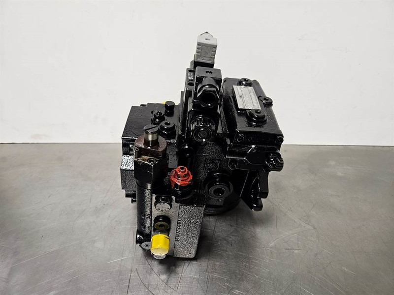 Ny Hydraulikk for Bygg og anlegg Giant 451T-Bondioli& Pavesi M4PV28-28-Drive pump/Rijpomp: bilde 8