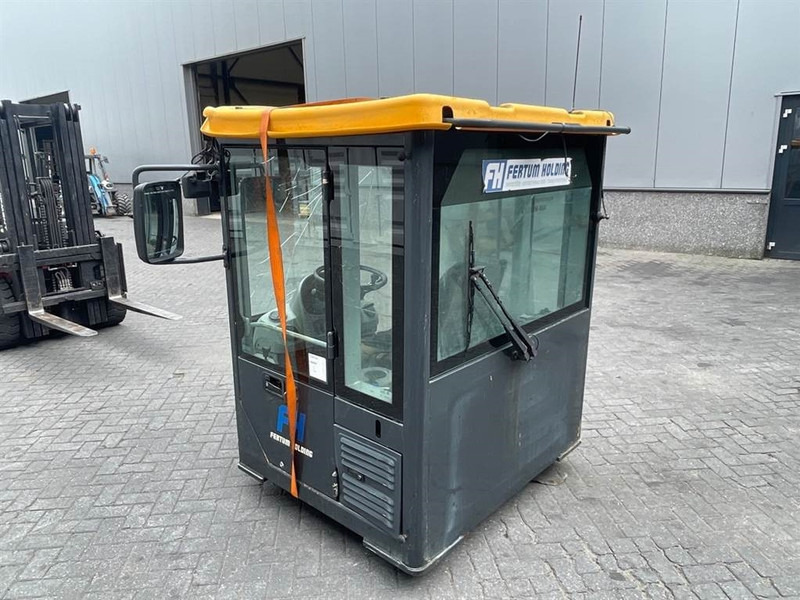 Hyundai HL757-7A-71LB-12012 / 71LB-12013 /71LB-12014-Cabin - Førerhus og interiør for Bygg og anlegg: bilde 3 Hyundai HL757-7A-71LB-12012 / 71LB-12013 /71LB-12014-Cabin - Førerhus og interiør for Bygg og anlegg: bilde 3