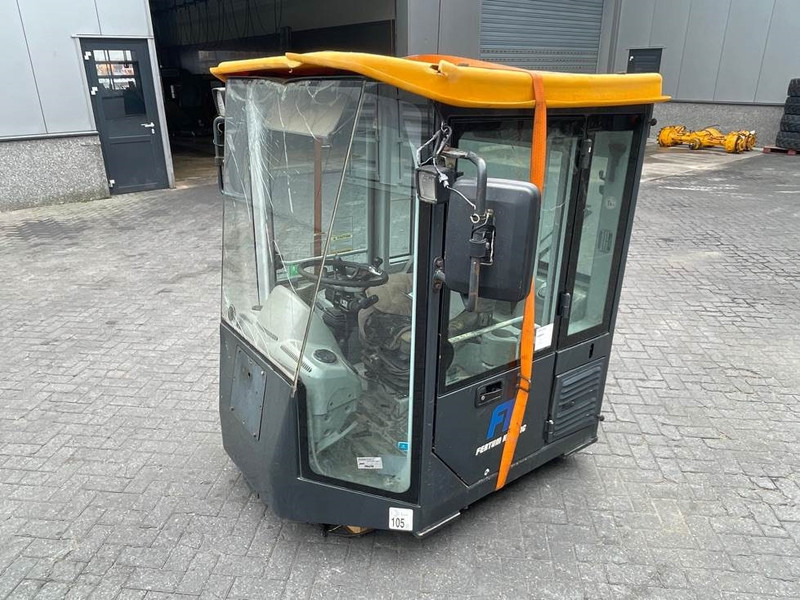 Hyundai HL757-7A-71LB-12012 / 71LB-12013 /71LB-12014-Cabin - Førerhus og interiør for Bygg og anlegg: bilde 1 Hyundai HL757-7A-71LB-12012 / 71LB-12013 /71LB-12014-Cabin - Førerhus og interiør for Bygg og anlegg: bilde 1