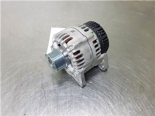 JCB 320/08611-28V 55A-Alternator/Lichtmaschine/Dynamo - Motor for Bygg og anlegg: bilde 1 JCB 320/08611-28V 55A-Alternator/Lichtmaschine/Dynamo - Motor for Bygg og anlegg: bilde 1