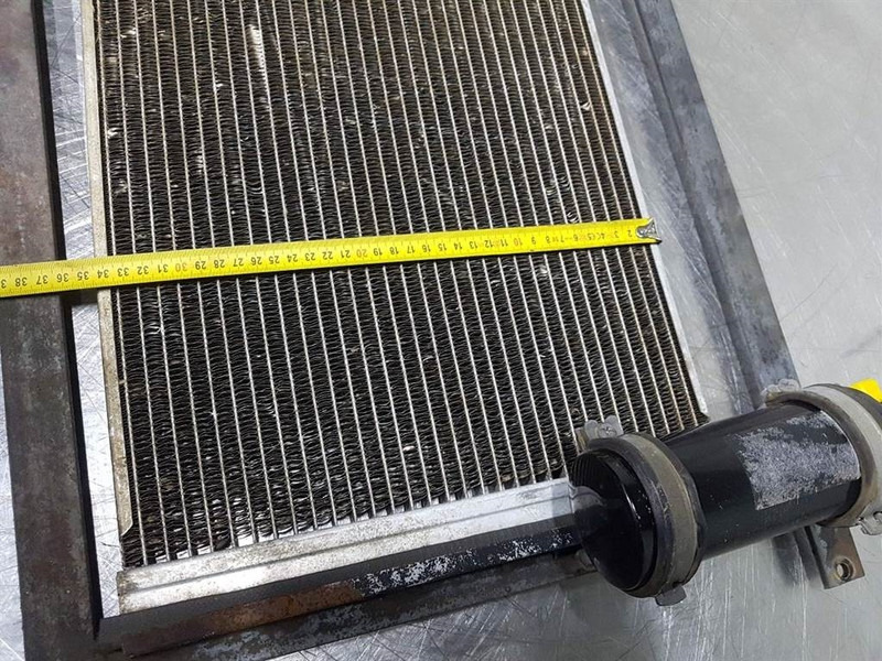 JCB 416 HT-Airco condenser/Klimakondensator/Koeler - Ramme/ Chassis for Bygg og anlegg: bilde 5 JCB 416 HT-Airco condenser/Klimakondensator/Koeler - Ramme/ Chassis for Bygg og anlegg: bilde 5