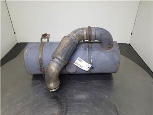 JCB 426E AGRI HT - Exhaust/Auspuff/Uitlaat - Motor for Bygg og anlegg: bilde 1 JCB 426E AGRI HT - Exhaust/Auspuff/Uitlaat - Motor for Bygg og anlegg: bilde 1