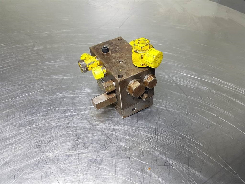 Kramer 312-Hengst 651385800-Valve/Ventile/Ventiel - Hydraulikk for Bygg og anlegg: bilde 1 Kramer 312-Hengst 651385800-Valve/Ventile/Ventiel - Hydraulikk for Bygg og anlegg: bilde 1