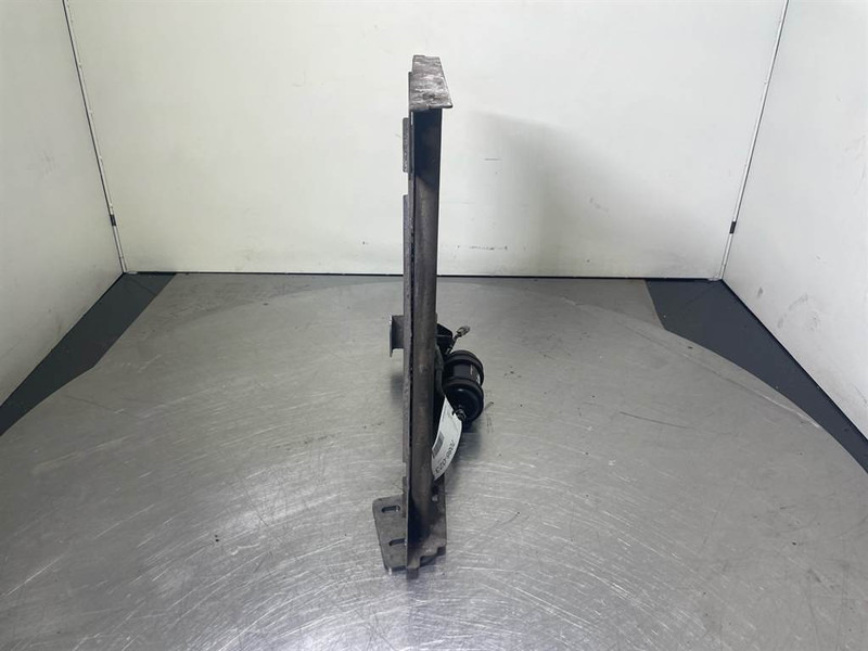 Liebherr LH24M-10813515-Airco condenser/Klimakondensator/ - Ramme/ Chassis for Bygg og anlegg: bilde 3 Liebherr LH24M-10813515-Airco condenser/Klimakondensator/ - Ramme/ Chassis for Bygg og anlegg: bilde 3