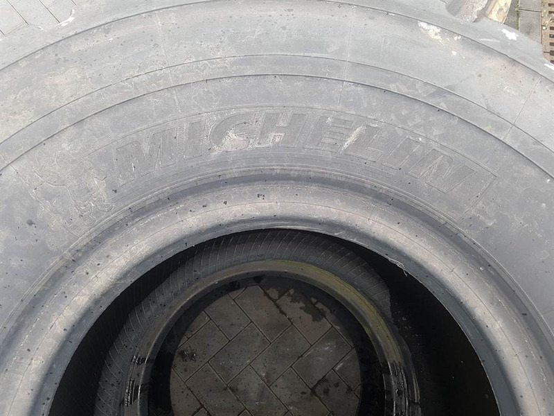 Michelin 600/65R25 - Tyre/Reifen/Band - Dekk og felger for Bygg og anlegg: bilde 3 Michelin 600/65R25 - Tyre/Reifen/Band - Dekk og felger for Bygg og anlegg: bilde 3