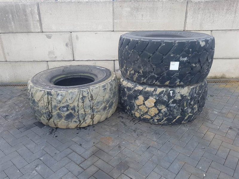 Michelin 600/65R25 - Tyre/Reifen/Band - Dekk og felger for Bygg og anlegg: bilde 1 Michelin 600/65R25 - Tyre/Reifen/Band - Dekk og felger for Bygg og anlegg: bilde 1
