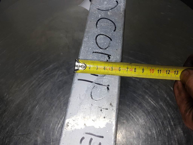 Nissens - Oil cooler/Ölkühler/Oliekoeler - Hydraulikk for Bygg og anlegg: bilde 5 Nissens - Oil cooler/Ölkühler/Oliekoeler - Hydraulikk for Bygg og anlegg: bilde 5