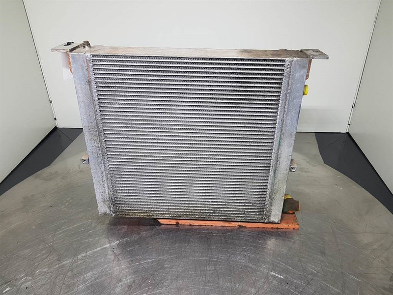 - Oil cooler/Ölkühler/Oliekoeler - Hydraulikk: bilde 3 - Oil cooler/Ölkühler/Oliekoeler - Hydraulikk: bilde 3