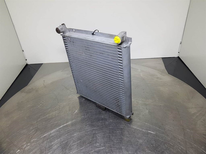 - Oil cooler/Ölkühler/Oliekoeler - Hydraulikk: bilde 2 - Oil cooler/Ölkühler/Oliekoeler - Hydraulikk: bilde 2