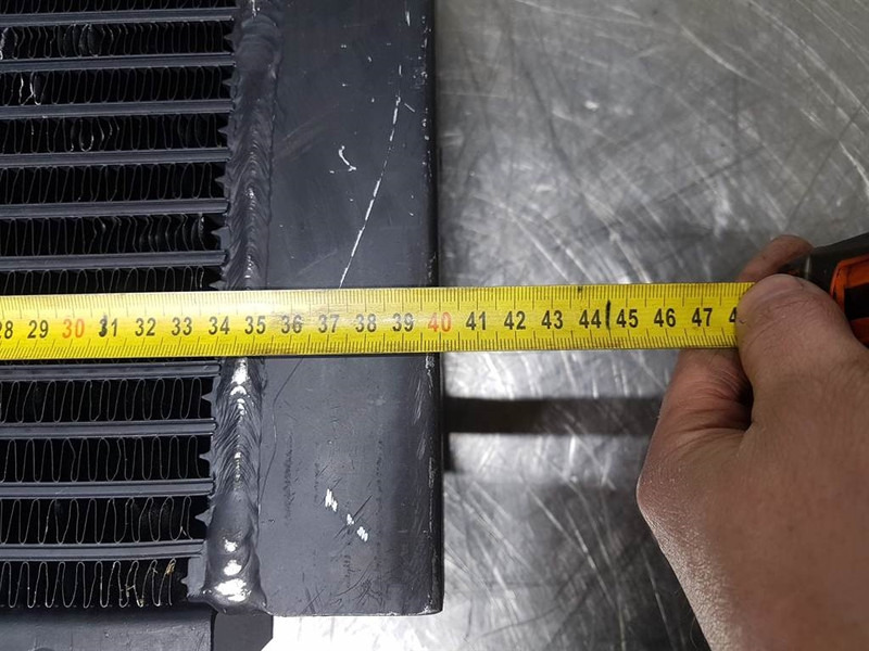 - Oil cooler/Ölkühler/Oliekoeler - Hydraulikk: bilde 4 - Oil cooler/Ölkühler/Oliekoeler - Hydraulikk: bilde 4