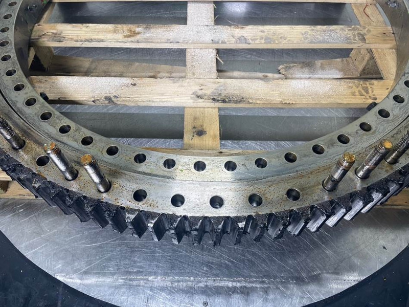 Sennebogen 835E-127775-Slewing ring/Drehkranz/Draaikrans - Ramme/ Chassis for Bygg og anlegg: bilde 4 Sennebogen 835E-127775-Slewing ring/Drehkranz/Draaikrans - Ramme/ Chassis for Bygg og anlegg: bilde 4
