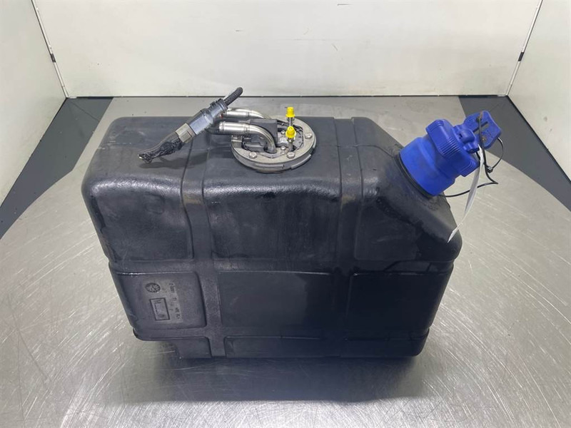 Sennebogen 835E-Cummins 4387616-AdBlue tank - Ramme/ Chassis for Bygg og anlegg: bilde 4 Sennebogen 835E-Cummins 4387616-AdBlue tank - Ramme/ Chassis for Bygg og anlegg: bilde 4