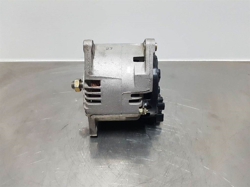 Terex Schaeff SKL873-28V 75A-Alternator/Lichtmaschine/Dynamo - Motor for Bygg og anlegg: bilde 3 Terex Schaeff SKL873-28V 75A-Alternator/Lichtmaschine/Dynamo - Motor for Bygg og anlegg: bilde 3
