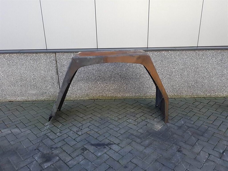 Terex TL210-0457006030-Mud guard/Kotfluegel/Spatbord - Ramme/ Chassis for Bygg og anlegg: bilde 1 Terex TL210-0457006030-Mud guard/Kotfluegel/Spatbord - Ramme/ Chassis for Bygg og anlegg: bilde 1