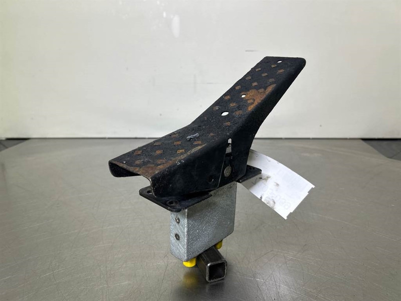 Terex TW150-Atlas 6073926-Pedal/Pedaal - Førerhus og interiør for Bygg og anlegg: bilde 5 Terex TW150-Atlas 6073926-Pedal/Pedaal - Førerhus og interiør for Bygg og anlegg: bilde 5