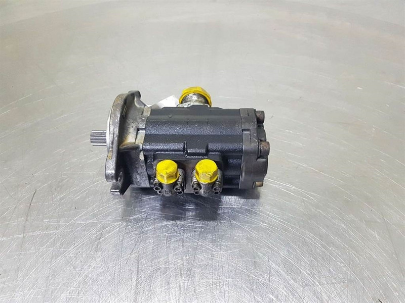 Yanmar V70 Speeder - Gearpump/Zahnradpumpe/Tandwielpomp - Hydraulikk for Bygg og anlegg: bilde 2 Yanmar V70 Speeder - Gearpump/Zahnradpumpe/Tandwielpomp - Hydraulikk for Bygg og anlegg: bilde 2