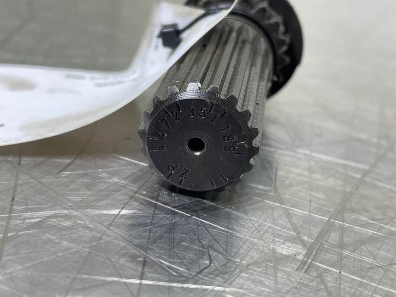 ZF AP-B325-4472351188-Sun gear shaft/Sonnenradwelle - Aksel og deler for Bygg og anlegg: bilde 3 ZF AP-B325-4472351188-Sun gear shaft/Sonnenradwelle - Aksel og deler for Bygg og anlegg: bilde 3