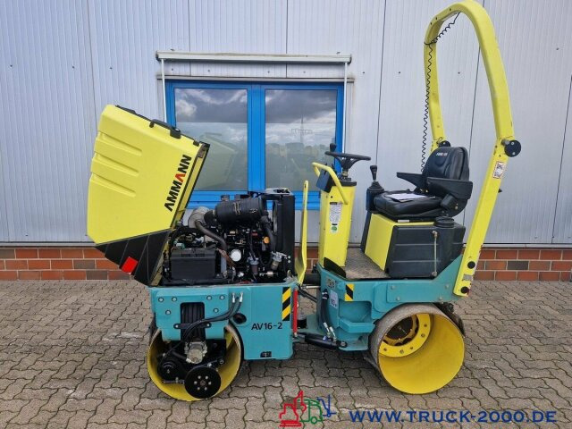 Ammann AV 16-2 Tandem Vibrationswalze Kanten Schneider - Vals: bilde 4 Ammann AV 16-2 Tandem Vibrationswalze Kanten Schneider - Vals: bilde 4