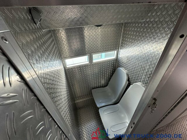Mercedes-Benz Setra prison transporter 15 cells - 29 prisoners - Buss: bilde 5 Mercedes-Benz Setra prison transporter 15 cells - 29 prisoners - Buss: bilde 5