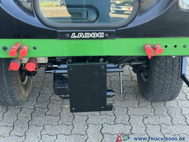 Varebil med tipp Ladog T1400 4x4 Kipper mit Fassi Kran 5+6 Steuerkreis: bilde 15