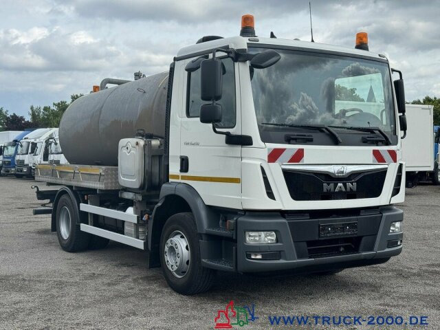 MAN TGM 15.250 Fäkalien- Saugwagen 8.000 Liter Klima - Vakuum lastebil: bilde 5 MAN TGM 15.250 Fäkalien- Saugwagen 8.000 Liter Klima - Vakuum lastebil: bilde 5