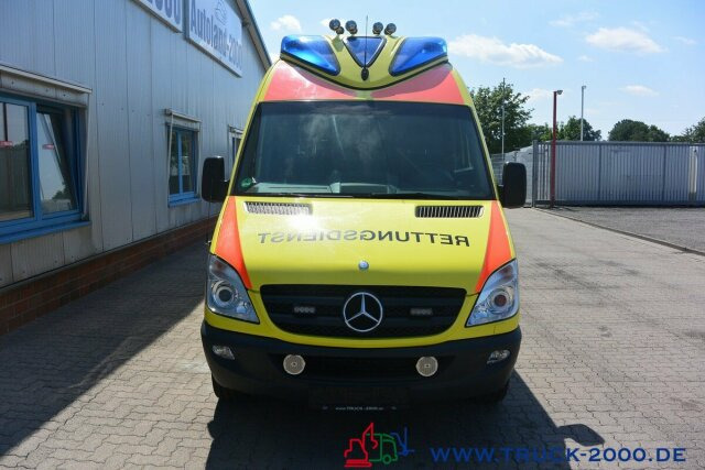 Mercedes-Benz Sprinter 316 RTW Ambulance Mobile Delfis Rettung - Ambulanse: bilde 2 Mercedes-Benz Sprinter 316 RTW Ambulance Mobile Delfis Rettung - Ambulanse: bilde 2