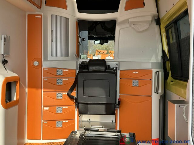 Mercedes-Benz Sprinter 416 DELFIS Rettungs-Krankenwagen - Ambulanse: bilde 5 Mercedes-Benz Sprinter 416 DELFIS Rettungs-Krankenwagen - Ambulanse: bilde 5
