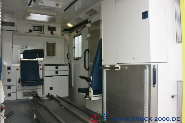 Ambulanse Mercedes-Benz Sprinter 516 CDI Intensiv- Rettung- Krankenwagen: bilde 7