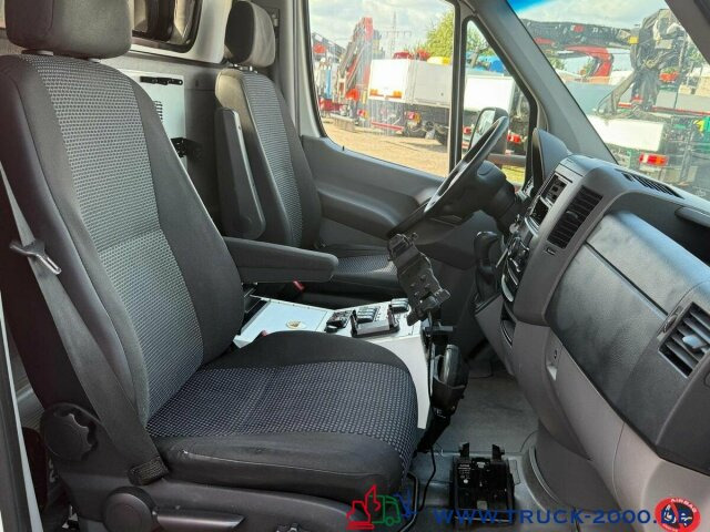 Ambulanse Mercedes-Benz Sprinter 516 Fahrtec RTW Luftfederung 1. Hand: bilde 6
