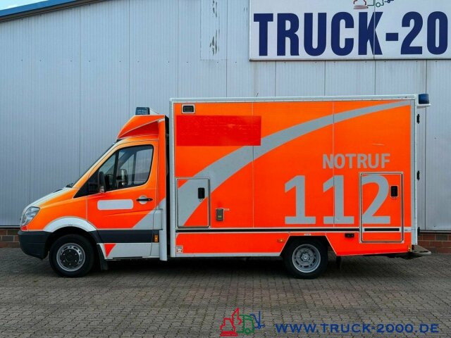 Mercedes-Benz Sprinter 516 Fahrtec RTW Luftfederung 1. Hand - Ambulanse: bilde 1 Mercedes-Benz Sprinter 516 Fahrtec RTW Luftfederung 1. Hand - Ambulanse: bilde 1