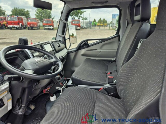 Mitsubishi Canter Fuso 6S15 Winter Schneeschild Salzstreuer - Liftdumper lastebil: bilde 3 Mitsubishi Canter Fuso 6S15 Winter Schneeschild Salzstreuer - Liftdumper lastebil: bilde 3