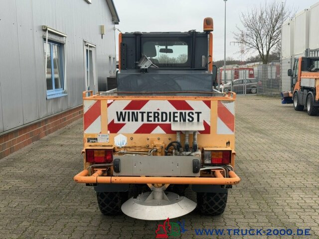 Multicar Tremo X56 Winterdienst Streuer + Besen NUR 14TKM - Feiebil: bilde 4 Multicar Tremo X56 Winterdienst Streuer + Besen NUR 14TKM - Feiebil: bilde 4