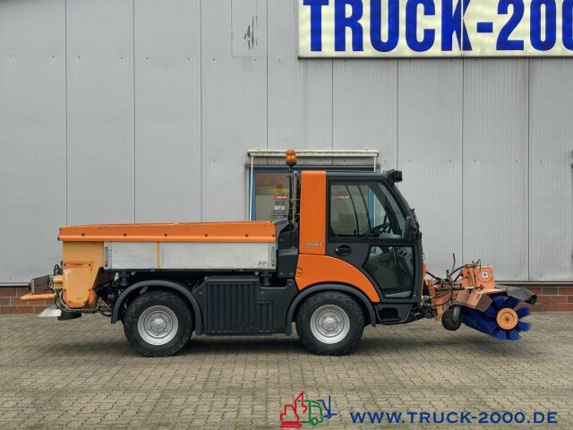 Multicar Tremo X56 Winterdienst Streuer + Besen NUR7536KM - Feiebil: bilde 4 Multicar Tremo X56 Winterdienst Streuer + Besen NUR7536KM - Feiebil: bilde 4