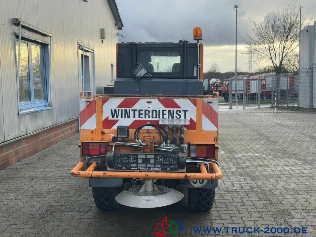 Multicar Tremo X56 Winterdienst Streuer + Besen NUR8568KM - Feiebil: bilde 5 Multicar Tremo X56 Winterdienst Streuer + Besen NUR8568KM - Feiebil: bilde 5
