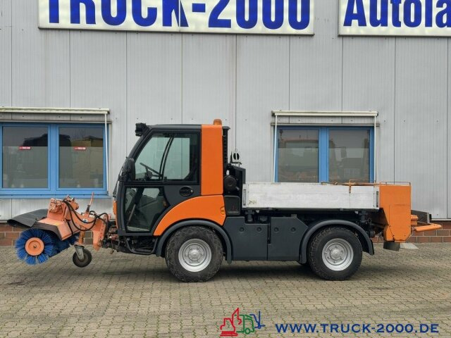Multicar Tremo X56 Winterdienst Streuer + Besen NUR9769KM - Feiebil: bilde 2 Multicar Tremo X56 Winterdienst Streuer + Besen NUR9769KM - Feiebil: bilde 2