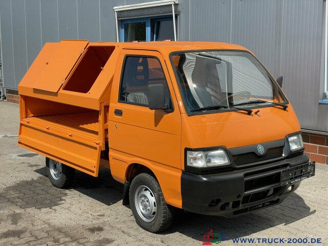 Søppelbil Piaggio Porter Kipper Müllwagen- Gehweg Reinigung 1.Hand: bilde 7