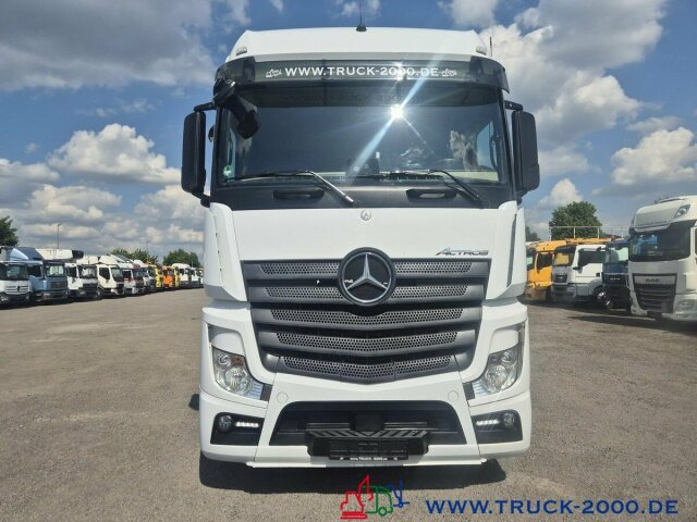 Mercedes-Benz Actros 1846 Giga Space Retarder 2 Betten - Trekkvogn: bilde 4 Mercedes-Benz Actros 1846 Giga Space Retarder 2 Betten - Trekkvogn: bilde 4