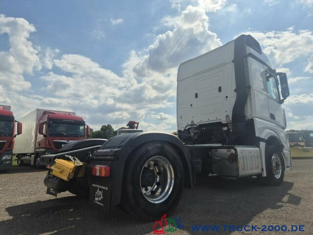Trekkvogn Mercedes-Benz Actros 1846 Giga Space Retarder 2 Betten: bilde 11