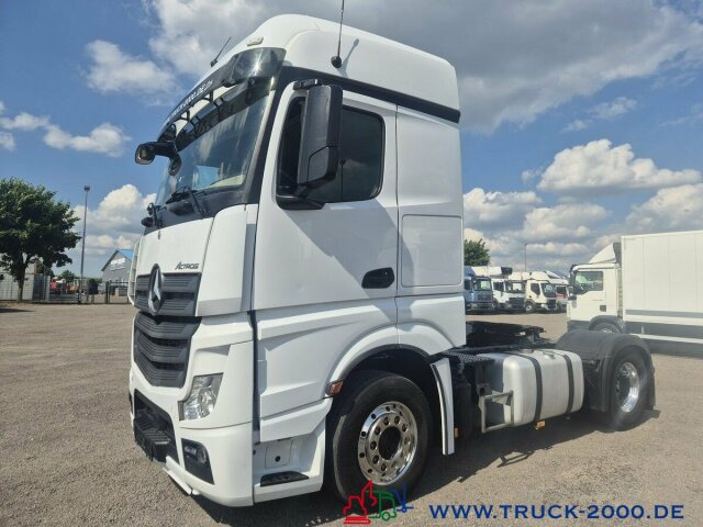 Trekkvogn Mercedes-Benz Actros 1846 Giga Space Retarder 2 Betten: bilde 6