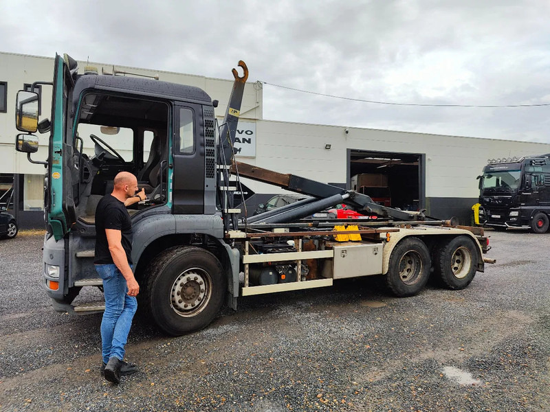 MAN TGA 26.350 6x4 Container AJK Euronorm 3 - Krokbil: bilde 5 MAN TGA 26.350 6x4 Container AJK Euronorm 3 - Krokbil: bilde 5