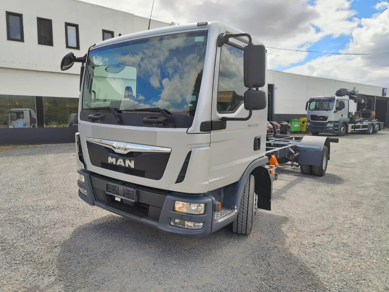 MAN TGL 12.250 Chassis cabine Euro6 - Chassis lastebil: bilde 2 MAN TGL 12.250 Chassis cabine Euro6 - Chassis lastebil: bilde 2