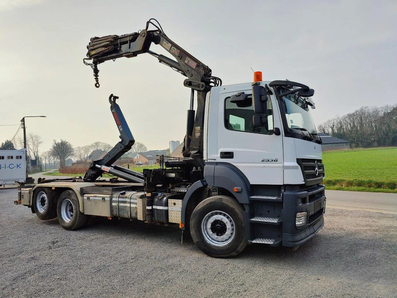 Mercedes-Benz Axor 2536 Euro5 container multilift crane HIAB 220 - Krokbil, Kranbil: bilde 2 Mercedes-Benz Axor 2536 Euro5 container multilift crane HIAB 220 - Krokbil, Kranbil: bilde 2