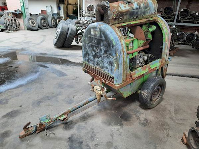 Deutz F2L912 - Luftkompressor: bilde 1 Deutz F2L912 - Luftkompressor: bilde 1