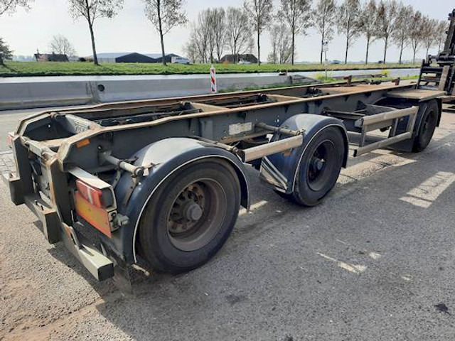Floor FLA-3-101 - Container-transport/ Vekselflak semitrailer: bilde 4 Floor FLA-3-101 - Container-transport/ Vekselflak semitrailer: bilde 4