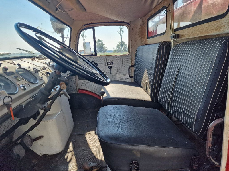 Mercedes-Benz LAF 322 4x4 - Brannbil: bilde 5 Mercedes-Benz LAF 322 4x4 - Brannbil: bilde 5