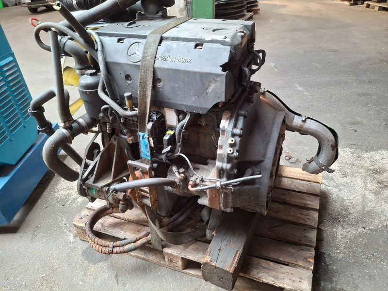 Mercedes-Benz OM904LA - Motor: bilde 4 Mercedes-Benz OM904LA - Motor: bilde 4